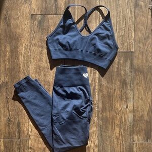 Women’s Best Navy Blue Sports Bra and Leggings Set
